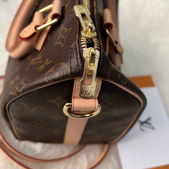 Sold! Louis Vuitton Speedy 25 - Picture 11 of 15